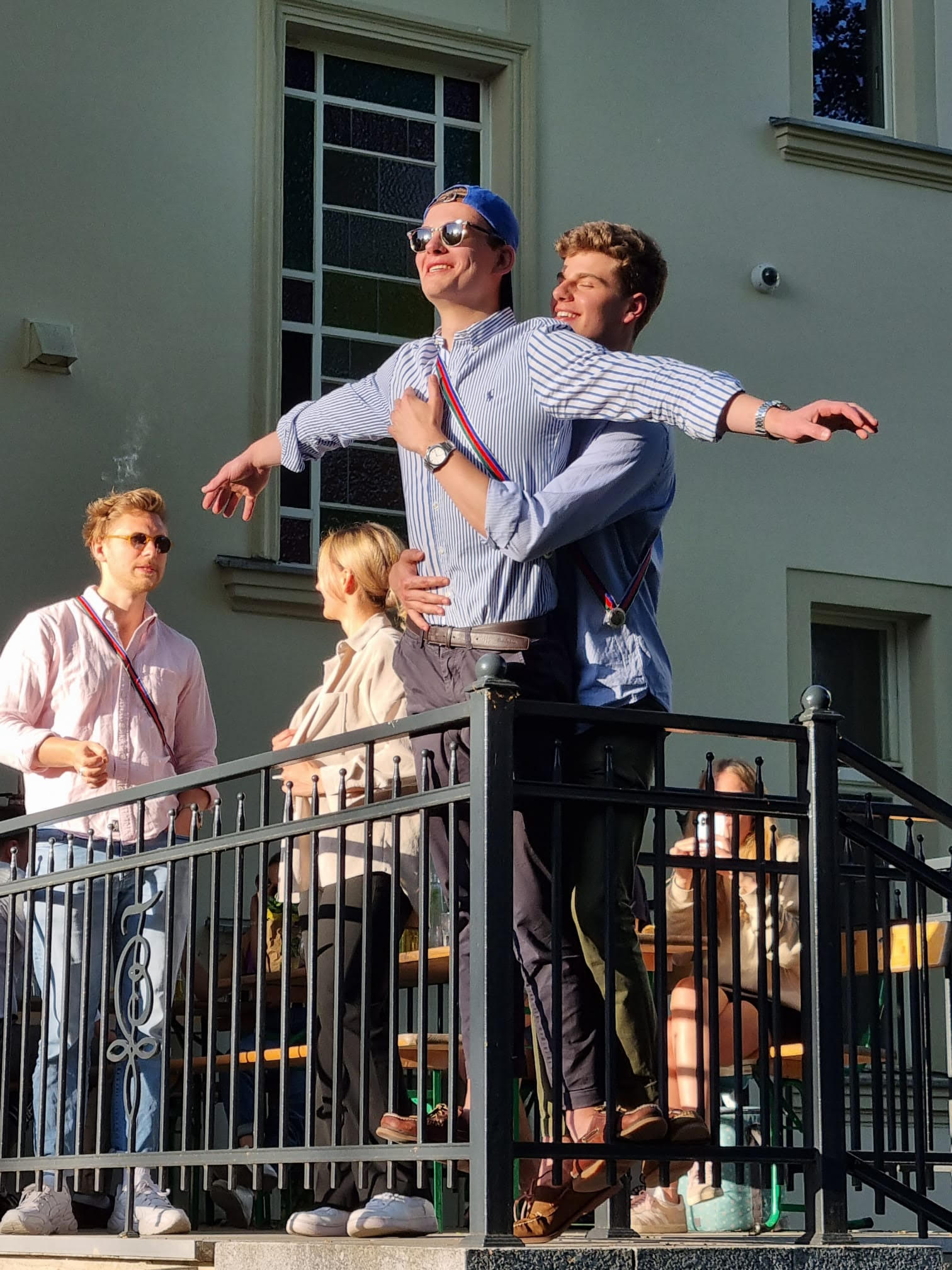 Hoffmann und Lewis.jpg